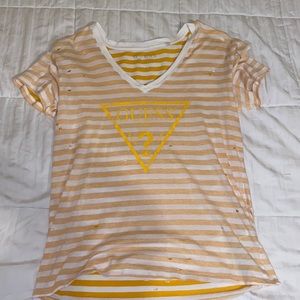 Guess size XS   V neck top
